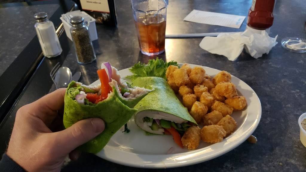 Air Host | restaurant | 2200 69th Ave, Moline, IL 61265, USA | 3097620109 OR +1 309-762-0109