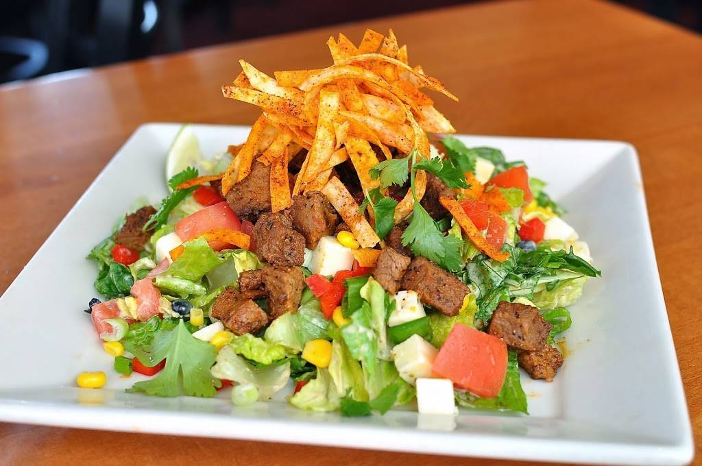 Lawrys Carvery | restaurant | 1011 S Figueroa St b115, Los Angeles, CA 90015, USA | 2132222212 OR +1 213-222-2212