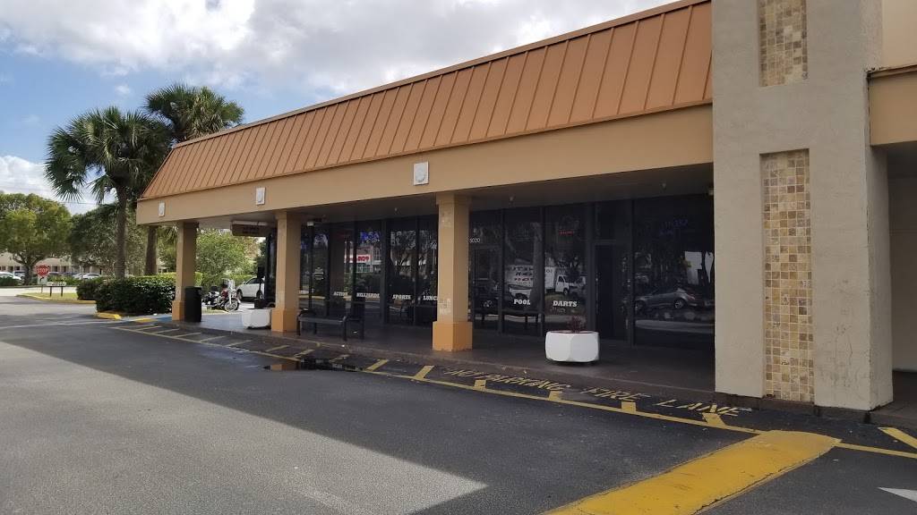 CJs Sports Bar & Grill | restaurant | 5020 W Atlantic Ave, Delray Beach, FL 33484, USA | 5614990800 OR +1 561-499-0800