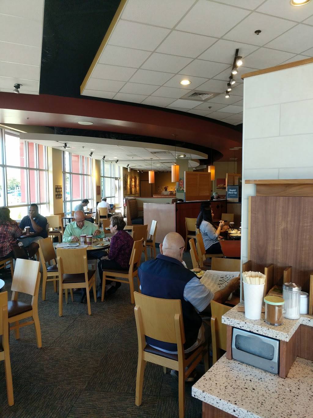 Panera Bread | cafe | 18011 Highwoods Preserve Pkwy, Tampa, FL 33647, USA | 8139796981 OR +1 813-979-6981