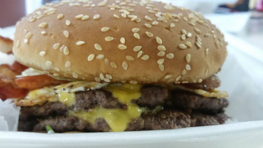 Vee Sandwich Shop | restaurant | 2601 W Michigan St, Indianapolis, IN 46222, USA | 3176531901 OR +1 317-653-1901