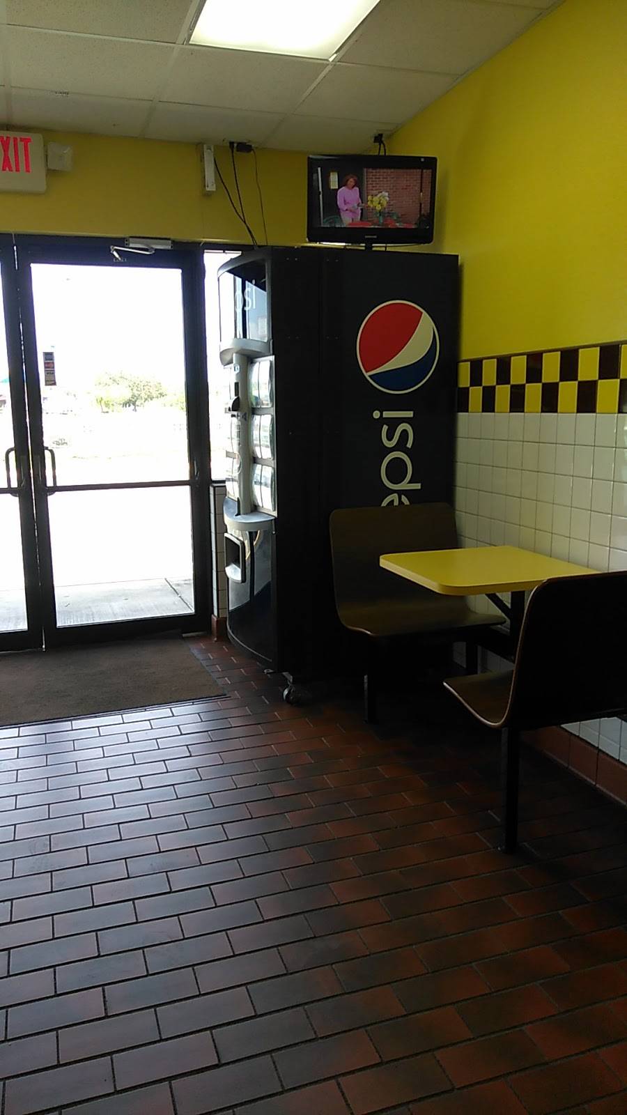 Hungry Howies Pizza | meal delivery | 12710 US-301, Dade City, FL 33525, USA | 3525210054 OR +1 352-521-0054