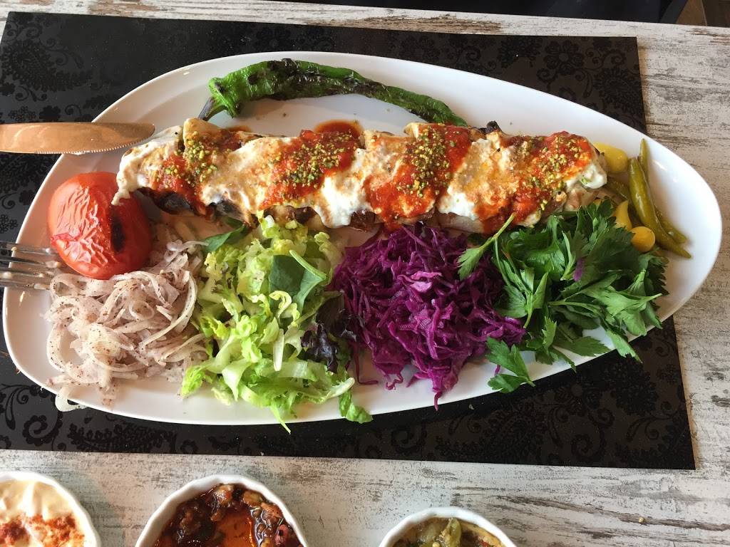 A La Turk | restaurant | 3443 Yonge St, North York, ON M4N 2N1, Canada | 4167701122 OR +1 416-770-1122