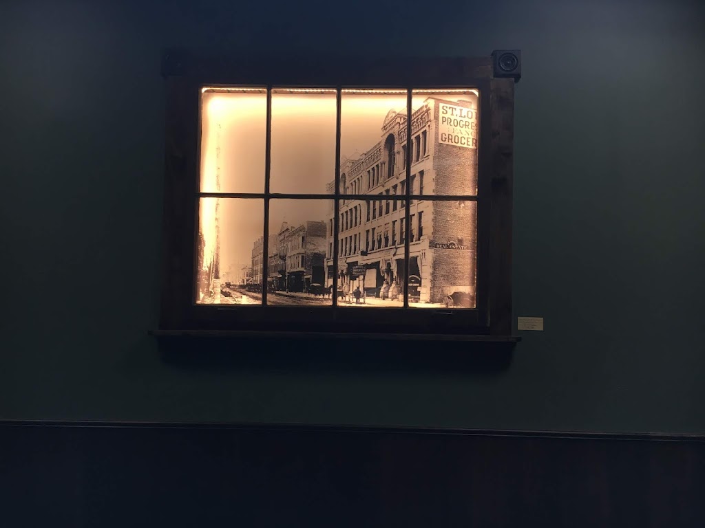 The Brass Taproom | restaurant | 614 S Tyler Rd, Wichita, KS 67209, USA | 3168804009 OR +1 316-880-4009