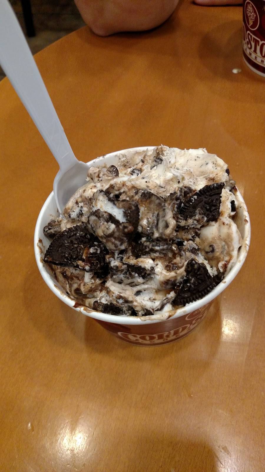 Cold Stone Creamery | bakery | 14126 Rivergate Pkwy Ste 100, Charlotte, NC 28273, USA | 7045833828 OR +1 704-583-3828
