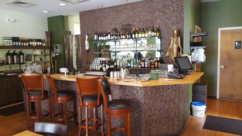 Lemongrass Too | restaurant | 2625 A Housley Rd, Annapolis, MD 21401, USA | 4102248424 OR +1 410-224-8424