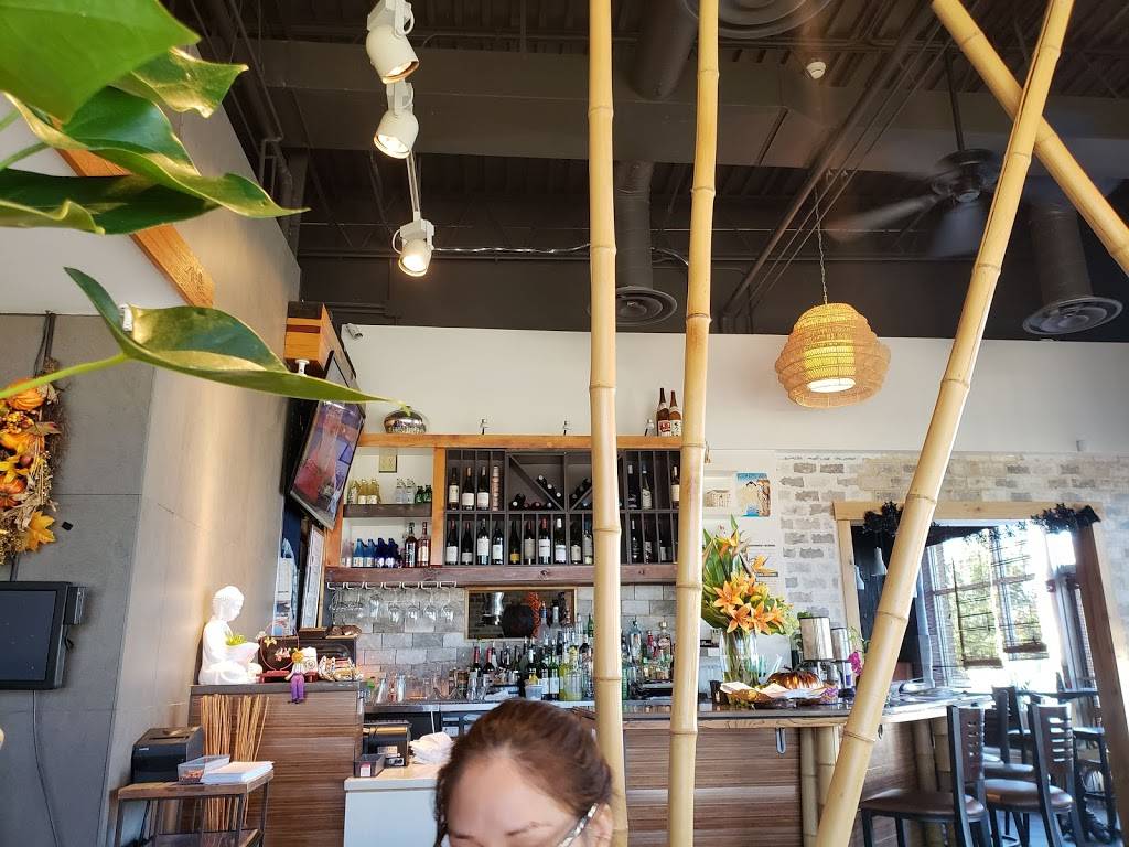 Sakamoto Japanese Grill and Sushi | restaurant | 2984 US-34, Oswego, IL 60543, USA | 6305542388 OR +1 630-554-2388