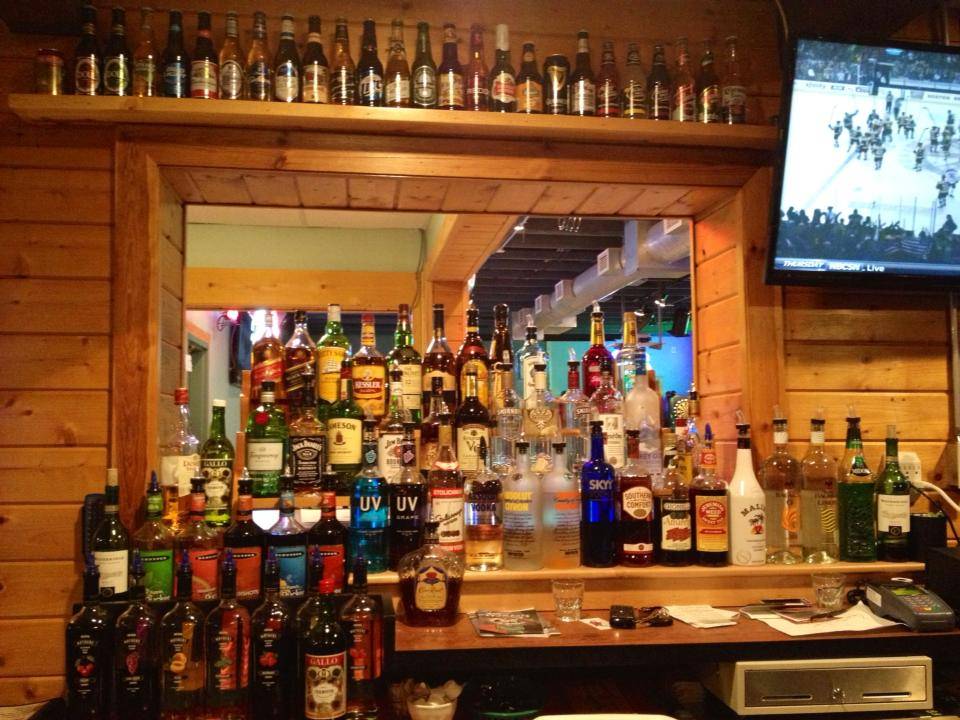 McCarrons Pub and Grill | restaurant | 1986 Rice St, St Paul, MN 55113, USA | 6517887362 OR +1 651-788-7362