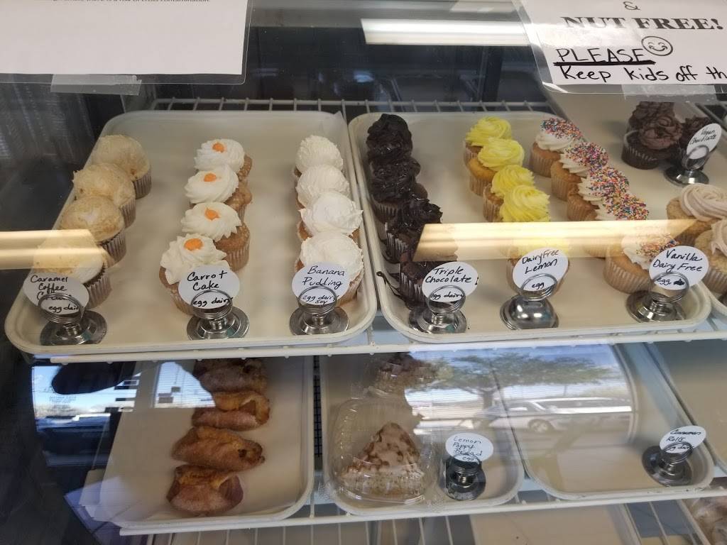 Hannahs Gluten Free Bakery | bakery | 1830 Range Dr #102, Mesquite, TX 75149, USA | 4697089864 OR +1 469-708-9864