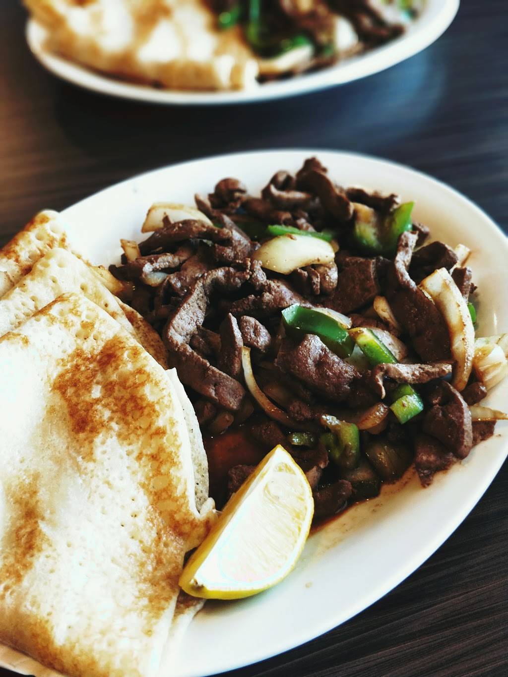 Salaama Hut | restaurant | 1987 Kipling Ave, Etobicoke, ON M9W 4J4, Canada | 4167447413 OR +1 416-744-7413