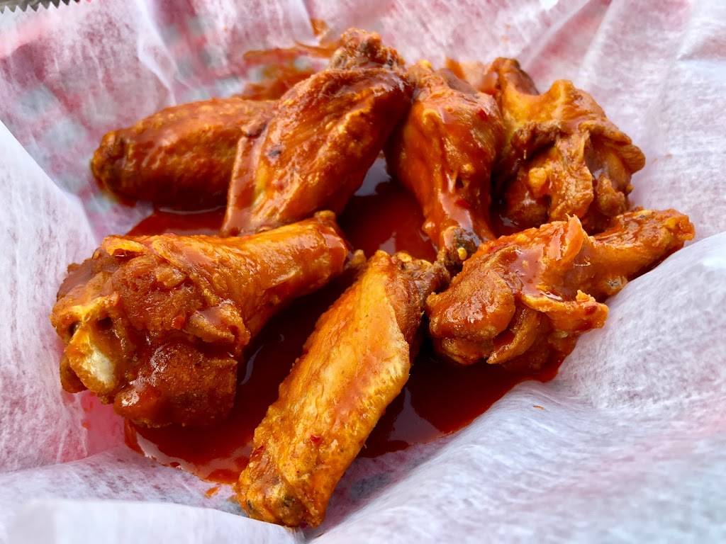 Mid Town Booths LLC | restaurant | 16934 Detroit Ave, Lakewood, OH 44107, USA | 2162271000 OR +1 216-227-1000