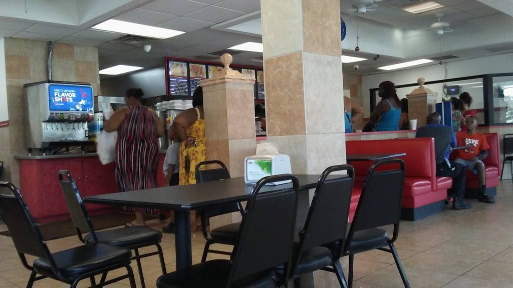 Hip Hop Fish and Chicken | restaurant | 6610 Main St N, Jacksonville, FL 32208, USA | 9047667272 OR +1 904-766-7272