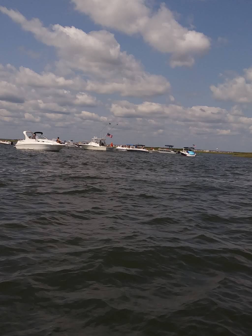 Causeway Marina | restaurant | 2200 E Bay Ave, Manahawkin, NJ 08050, USA | 6094941371 OR +1 609-494-1371