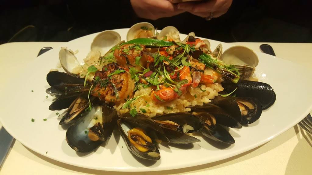 Eleven Forty Nine | restaurant | 1149 Division Rd, East Greenwich, RI 02818, USA | 4018841149 OR +1 401-884-1149