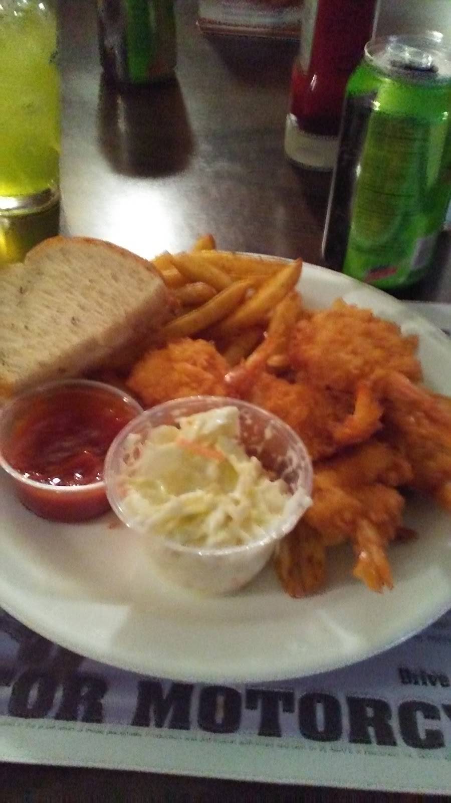 Windmill | restaurant | 6949 WI-22, Oconto Falls, WI 54154, USA | 9208464870 OR +1 920-846-4870