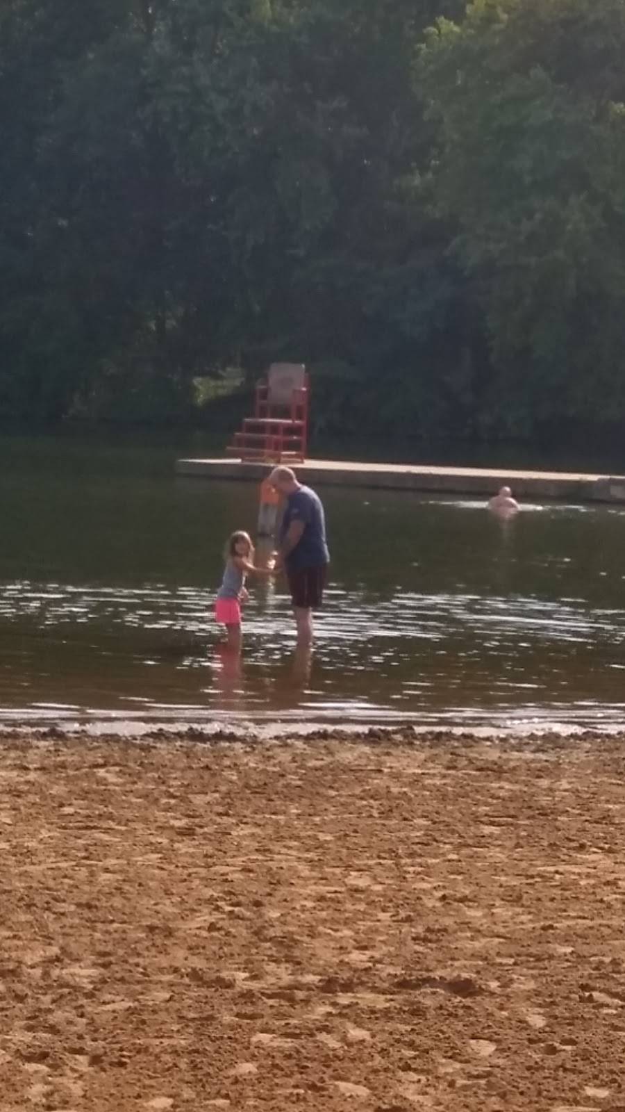 Quarry Rock Cafe | restaurant | Wallace Lake Dr, Berea, OH 44017, USA | 4408261682 OR +1 440-826-1682