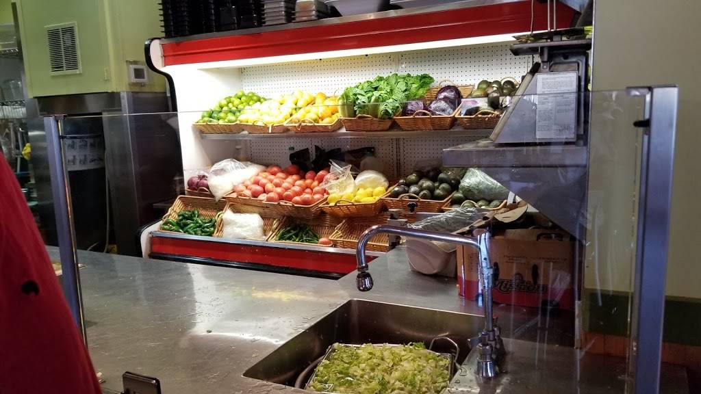 Mucho Gusto Mexican Kitchen | restaurant | 67 Oakway Center, Eugene, OR 97401, USA | 5413431481 OR +1 541-343-1481