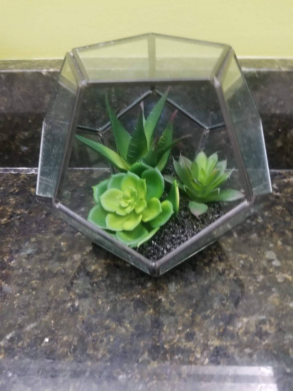 Arboreal Inn | restaurant | 18191 174th Ave, Spring Lake, MI 49456, USA | 6168423800 OR +1 616-842-3800