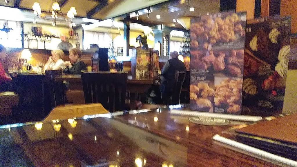LongHorn Steakhouse | restaurant | 5552 St.Louis Mills Blvd, Hazelwood, MO 63042, USA | 3142913940 OR +1 314-291-3940