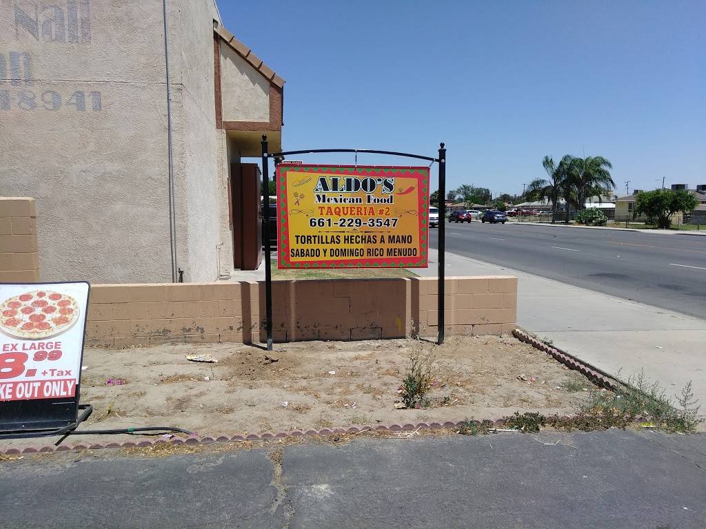 Aldos Mexican Food | restaurant | 205 Cecil Ave, Delano, CA 93215, USA | 6612293547 OR +1 661-229-3547