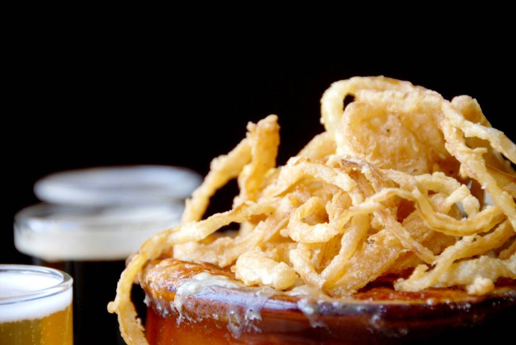 Browns Brewing Companys Troy Taproom | restaurant | 417 River St, Troy, NY 12180, USA | 5182732337 OR +1 518-273-2337