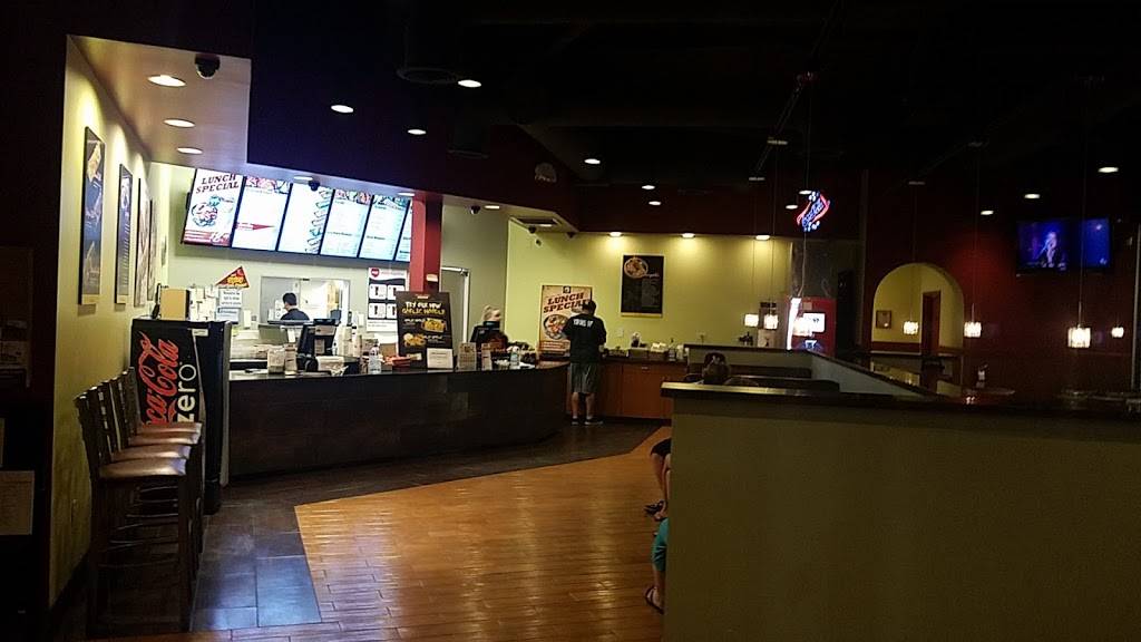 Yogis Grill | restaurant | 70 S Val Vista Dr, Gilbert, AZ 85296, USA | 4806337000 OR +1 480-633-7000