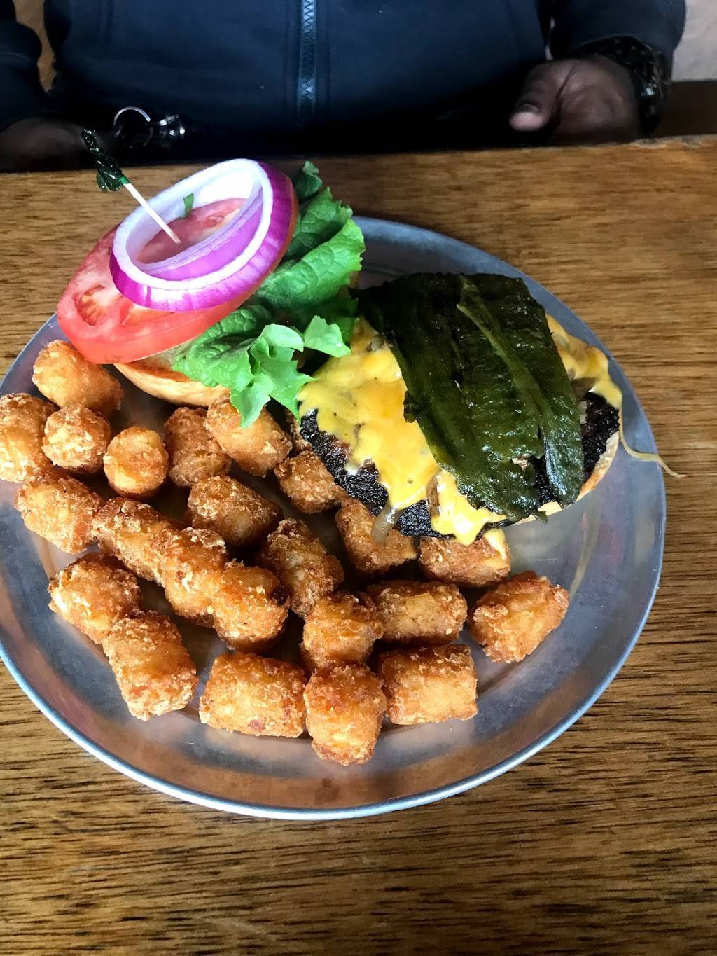 Thinking Man Tavern | restaurant | 537 W Howard Ave, Decatur, GA 30030, USA | 4043701717 OR +1 404-370-1717