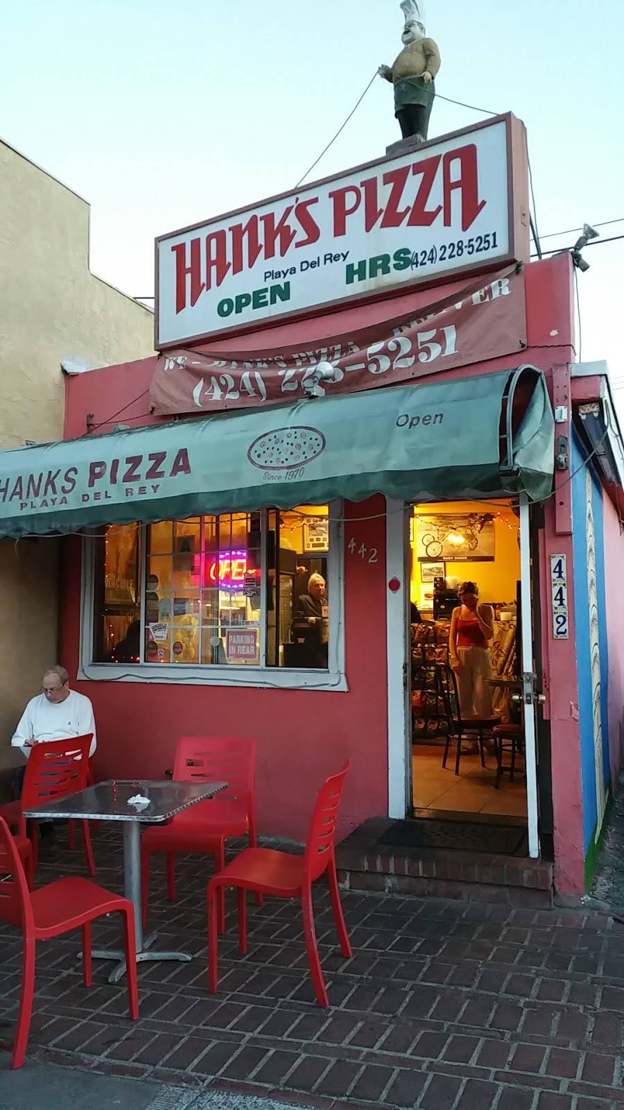 Hanks Pizza | meal delivery | 442 W Manchester Ave, Playa Del Rey, CA 90293, USA | 4242285251 OR +1 424-228-5251