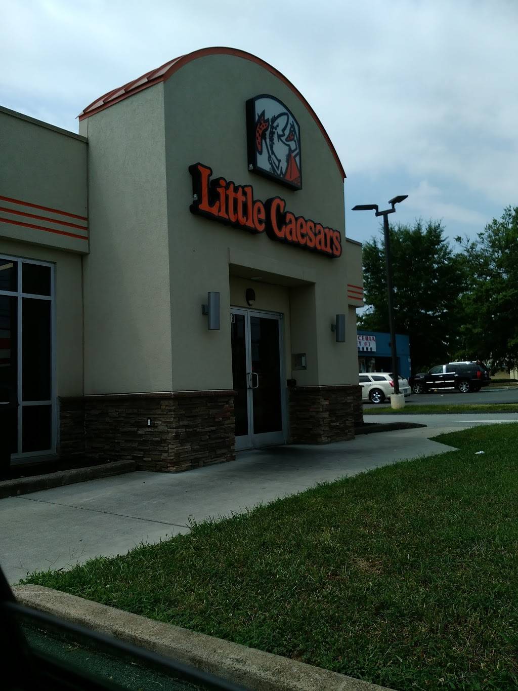 Little Caesars Pizza | meal takeaway | 2958 Waughtown St, Winston-Salem, NC 27107, USA | 3362934810 OR +1 336-293-4810