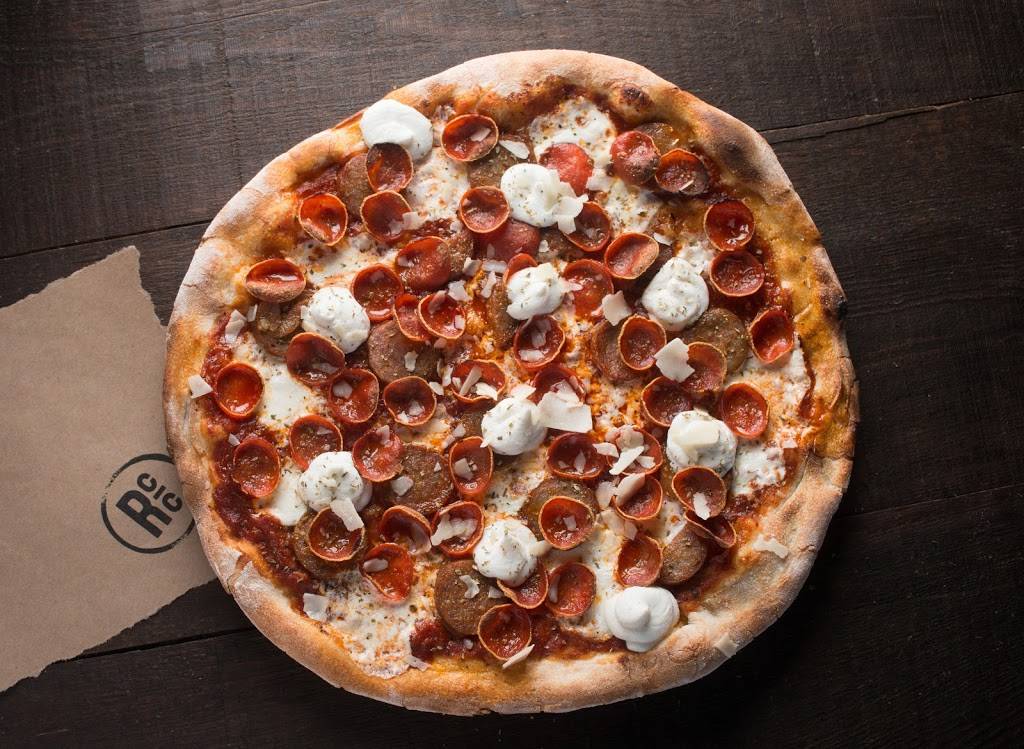 Rotolos Craft & Crust | restaurant | 1541 Gause Blvd, Slidell, LA 70458, USA | 9853268044 OR +1 985-326-8044