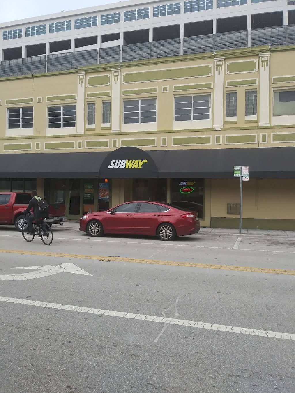Subway Restaurants | restaurant | 561 NE 81st St Unit 19, Miami, FL 33138, USA | 3057951300 OR +1 305-795-1300