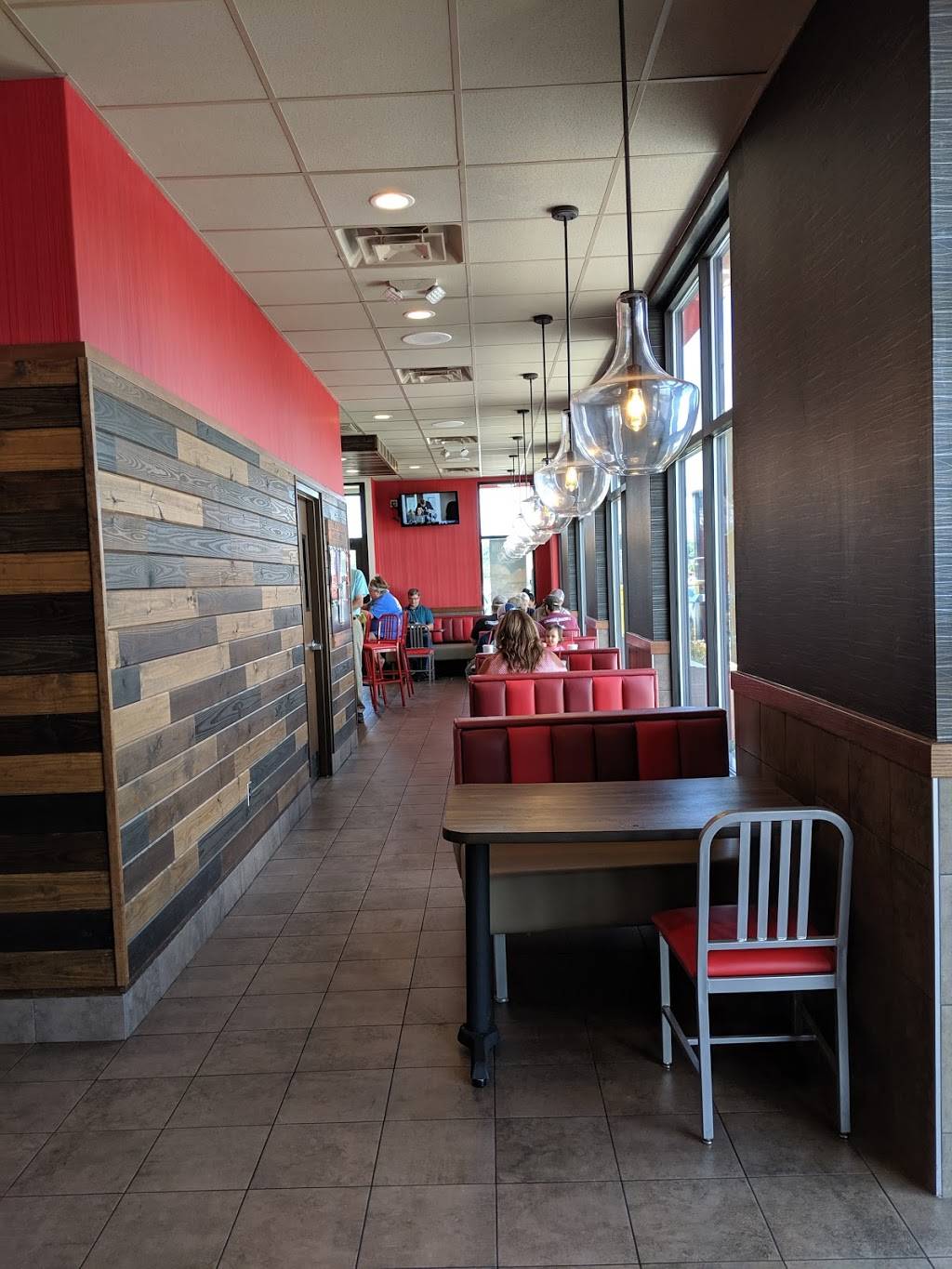 Arbys | restaurant | 219 Parkstone Pl, Jackson, TN 38305, USA | 7314230985 OR +1 731-423-0985