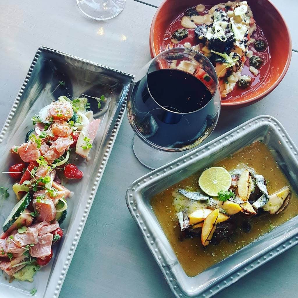 Amuse Kitchen & Wine | restaurant | 500 Eagleson Rd, Kanata, ON K2M 1H4, Canada | 6138808883 OR +1 613-880-8883