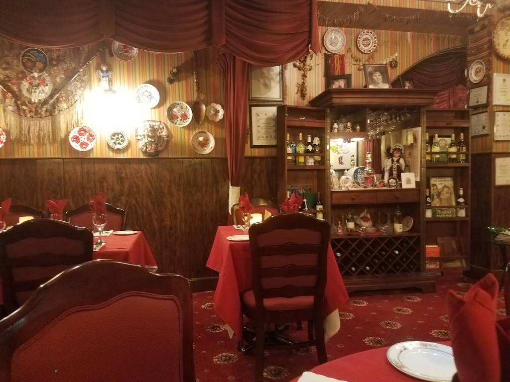 Budapest Restaurant | restaurant | 348 Dundas St, London, ON N6B 1V7, Canada | 5194393431 OR +1 519-439-3431