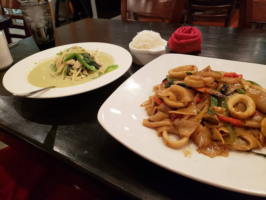 Silk Thai | restaurant | 1580 Wesel Blvd K, Hagerstown, MD 21740, USA | 2402672142 OR +1 240-267-2142