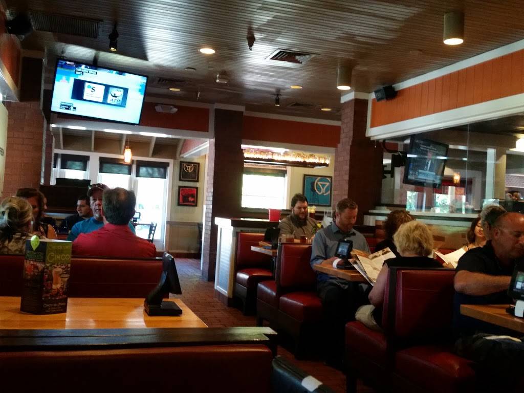 Chilis Grill & Bar | meal takeaway | 4289 S Tamiami Trail, Venice, FL 34293, USA | 9414974131 OR +1 941-497-4131