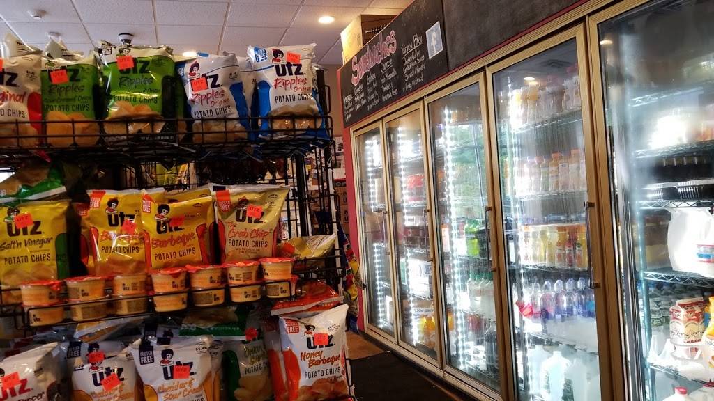 Shellys Deli (Poughkeepsie) | restaurant | 481 Violet Ave, Poughkeepsie, NY 12601, USA | 8454713663 OR +1 845-471-3663