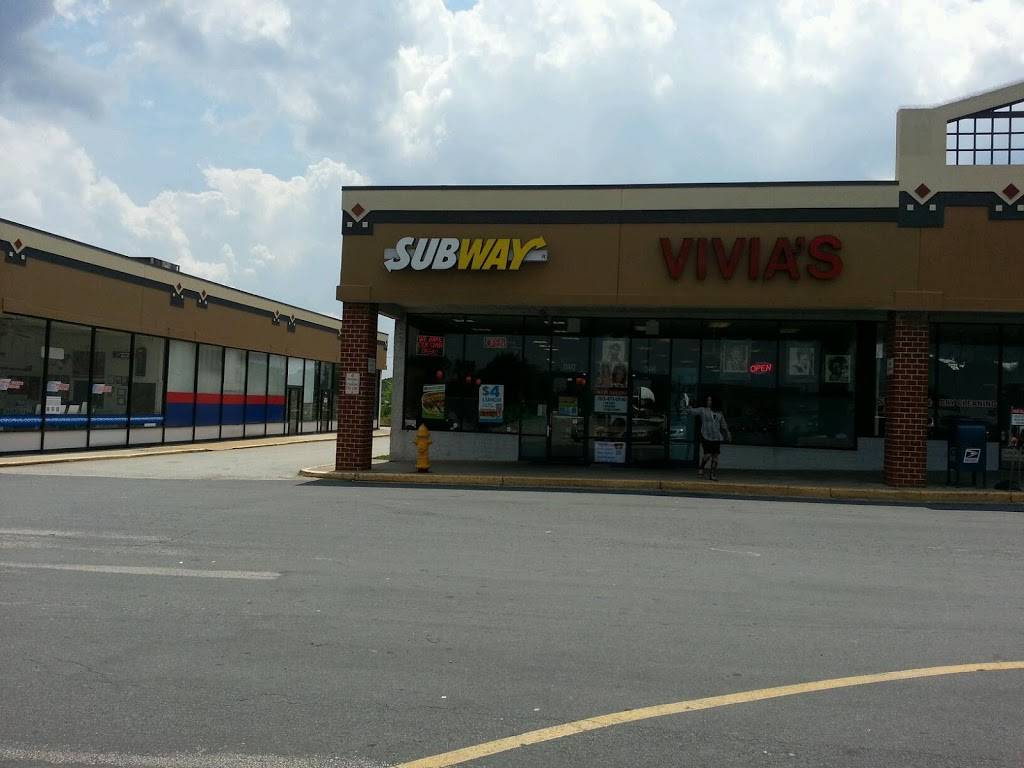 Subway Restaurants | restaurant | 13580 Jefferson Davis Hwy, Woodbridge, VA 22191, USA | 7034900972 OR +1 703-490-0972