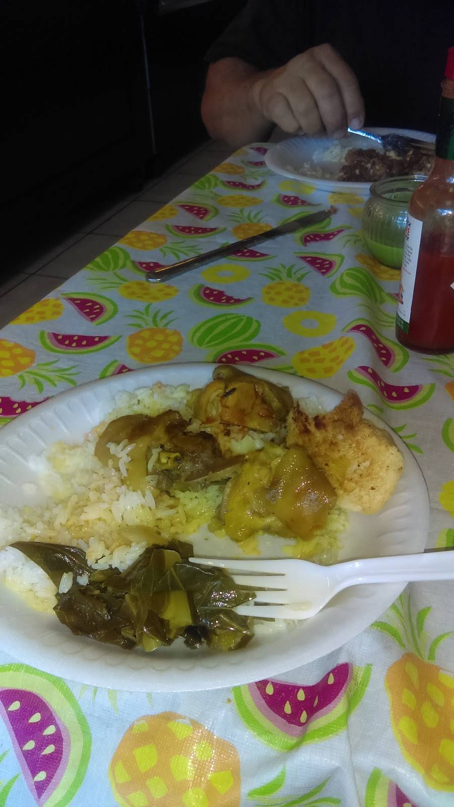 BorinCuba Juice And Food Bar | restaurant | 2348 W Columbus Dr, Tampa, FL 33607, USA | 8137703333 OR +1 813-770-3333