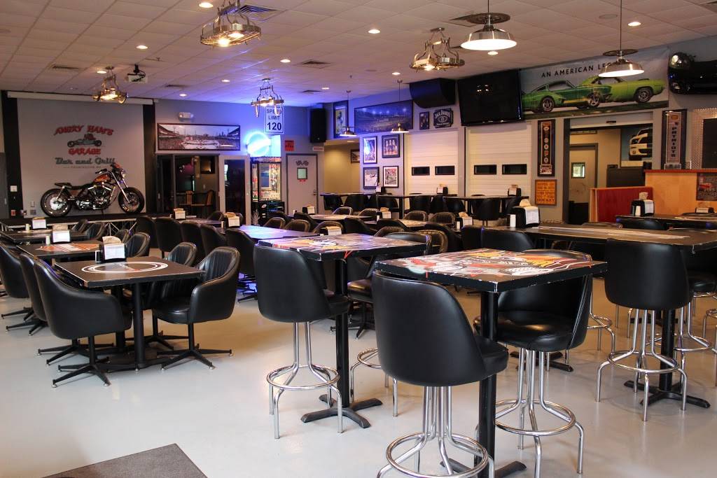 Beacon Street Bar & Grill | restaurant | 2 Beacon St, Framingham, MA 01701, USA | 5086208888 OR +1 508-620-8888