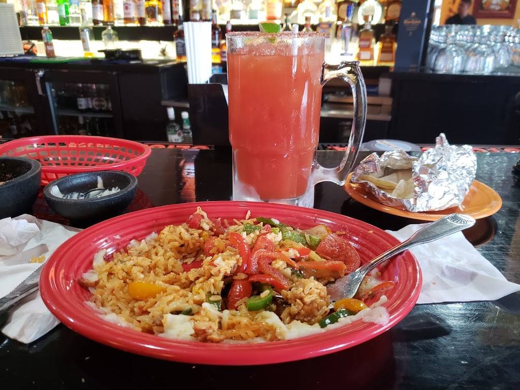 El Loro Mexican Restaurant | restaurant | 1001 Division St, Waite Park, MN 56387, USA | 3207742111 OR +1 320-774-2111