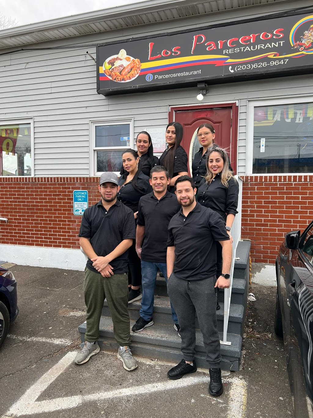 Los parceros restaurant | restaurant | 253 S Colony Rd, Wallingford, CT 06492, USA | 2036269647 OR +1 203-626-9647