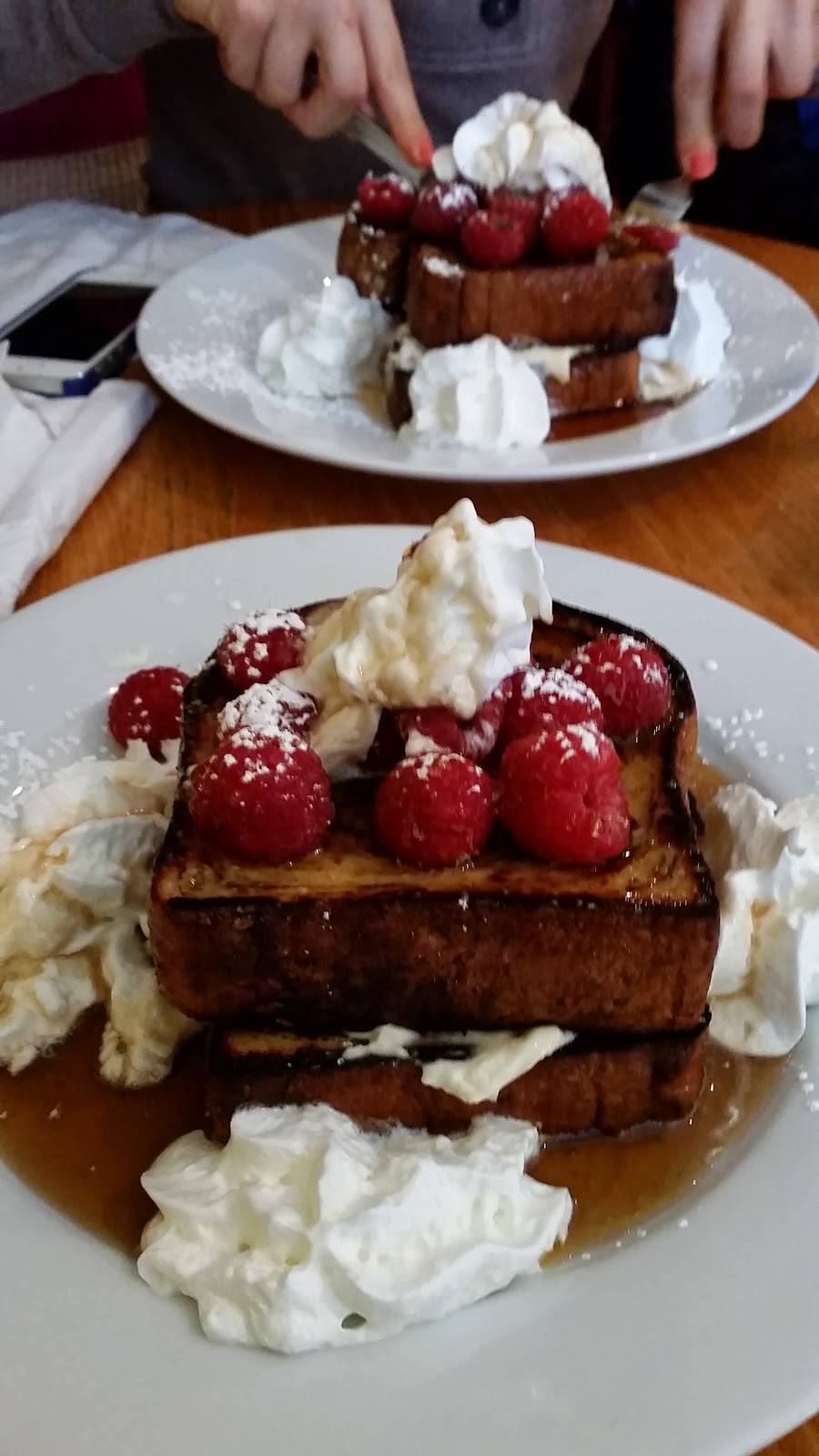 Big Bean Breakfast Cafe | restaurant | 118 Main St, Newmarket, NH 03857, USA | 6036598600 OR +1 603-659-8600