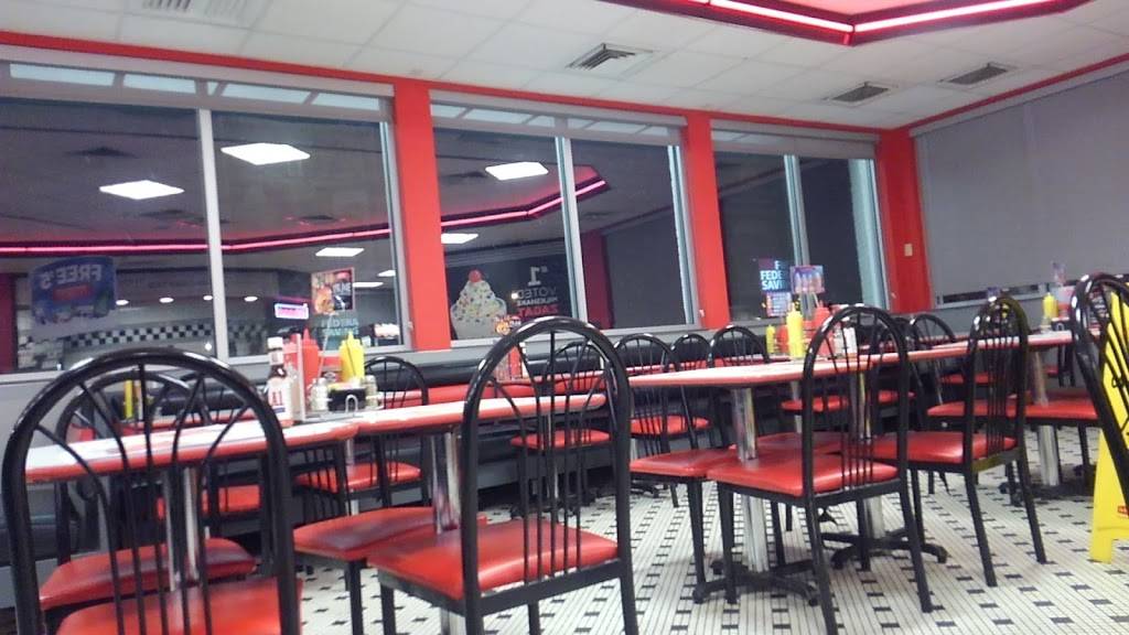 Steak n Shake | restaurant | 1445 N 21st St, Newark, OH 43055, USA | 7403641504 OR +1 740-364-1504