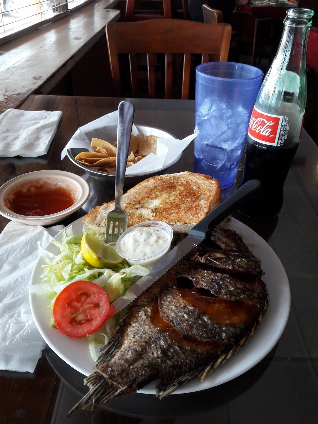 Ostioneria Michoacan | restaurant | 5895 S Gessner Rd, Houston, TX 77036, USA | 7139746828 OR +1 713-974-6828