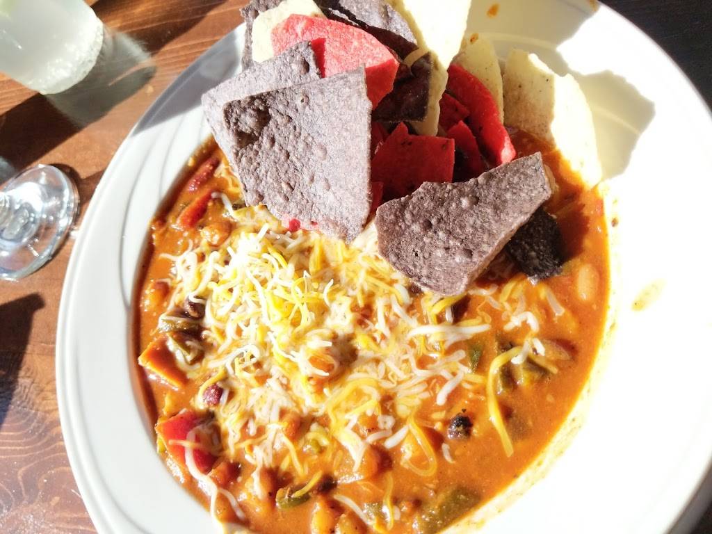 Off the Wall Bar & Grill | restaurant | Kirkwood Meadows Dr, Kirkwood, CA 95646, USA | 2092587365 OR +1 209-258-7365