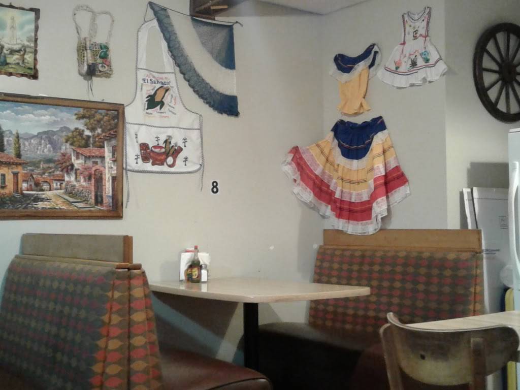 Pupuseria Salvadorena Santa Rosa | restaurant | 5122 Nolensville Pike, Nashville, TN 37211, USA | 6157305177 OR +1 615-730-5177