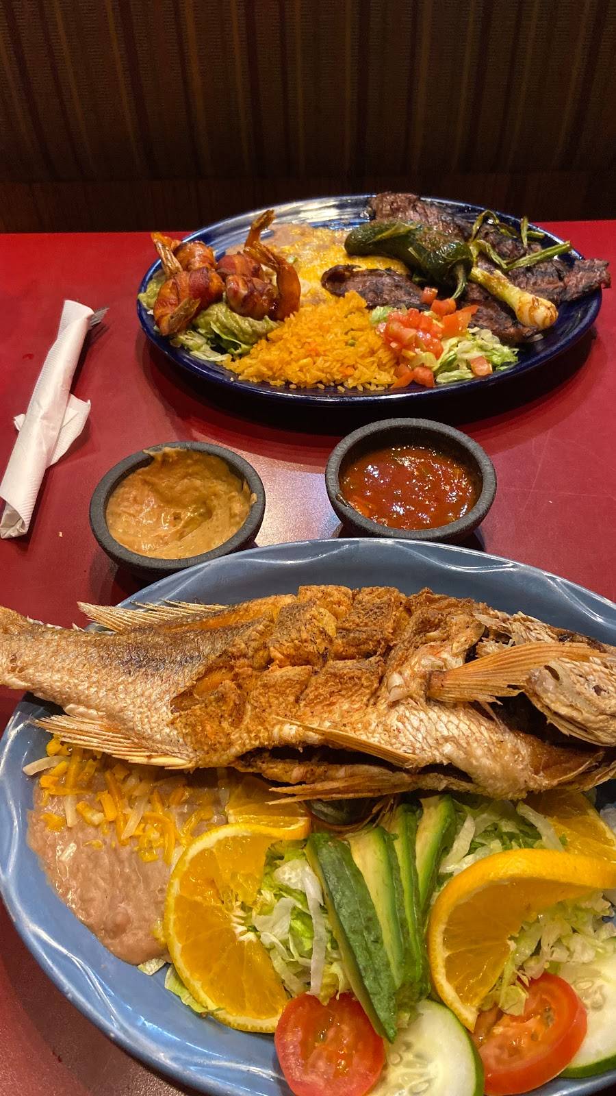 Real de Minas | restaurant | 14035 E Evans Ave, Aurora, CO 80014, USA | 3037453098 OR +1 303-745-3098