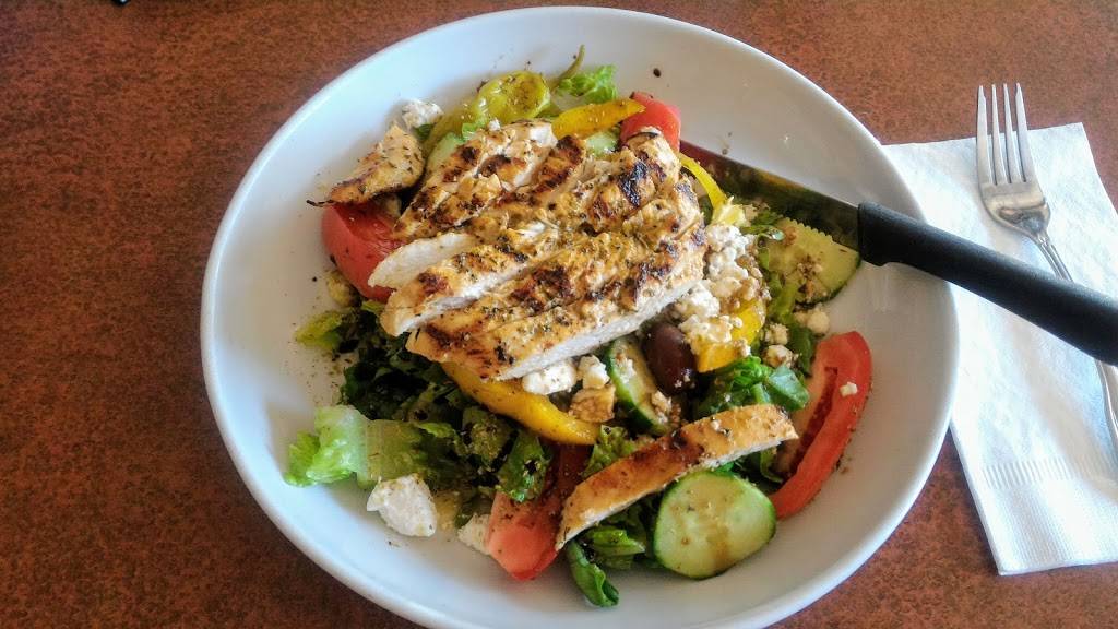 Its Greek 2 U Grill | restaurant | 5449 N Clark St, Chicago, IL 60640, USA | 8728062293 OR +1 872-806-2293