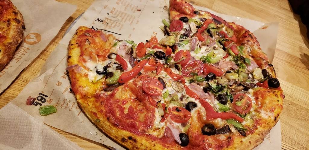 Blaze Pizza | meal takeaway | 1225 Veterans Pkwy #700, Clarksville, IN 47129, USA | 8124064347 OR +1 812-406-4347